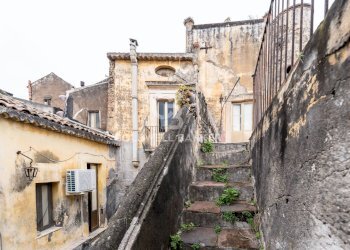 Foto 15 - Villa via Carpinati
 
82, Acireale - photo 15