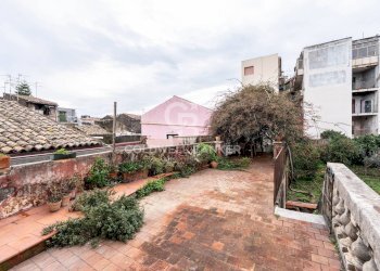 Foto 16 - Villa via Carpinati
 
82, Acireale - photo 16