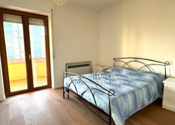 CAMERA MATRIMONIALE - Bilocale VIALE FULVIO TESTI
 
90, Milano - foto 20