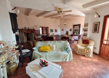 Soggiorno - Quadrilocale Via Secondaria Ponente
 
11, Mondaino - foto 9