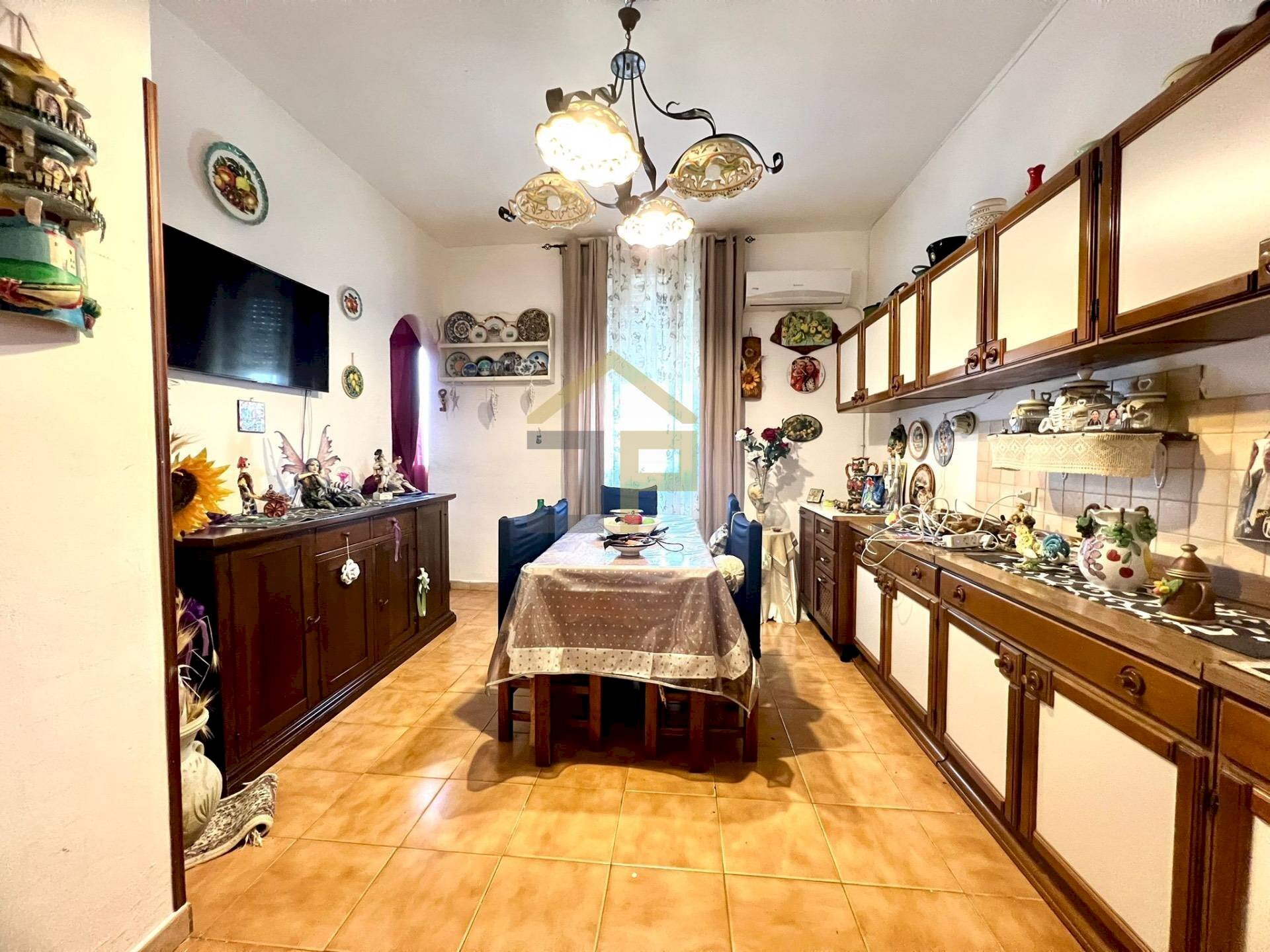 Foto 2 - Quadrilocale Passaggio De Felice Giuffrida
 
9, Palermo - foto 2