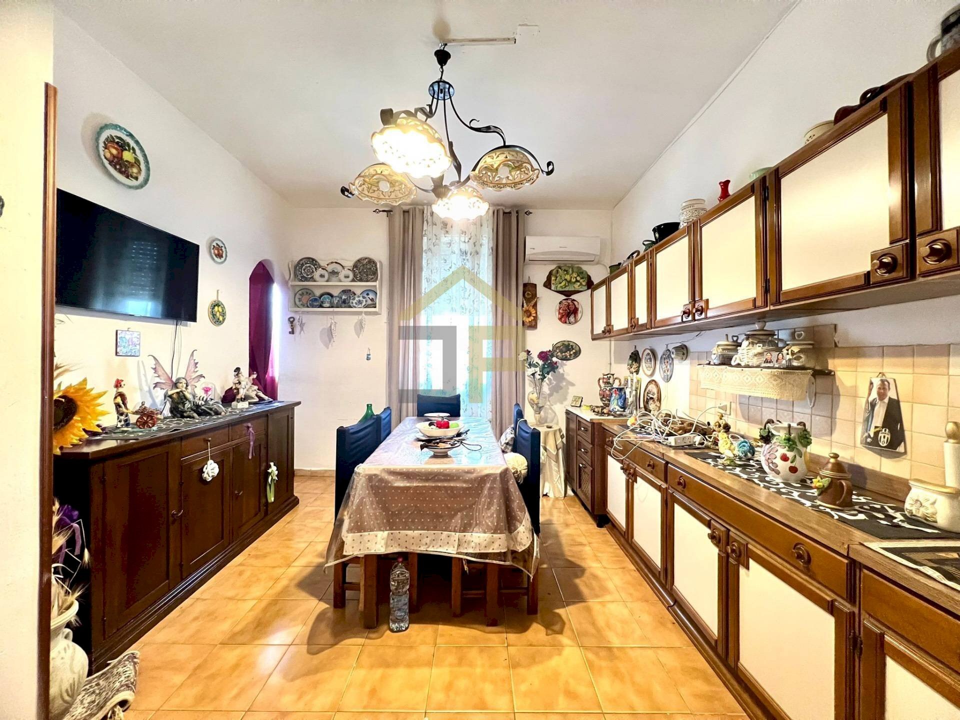 Foto 3 - Quadrilocale Passaggio De Felice Giuffrida
 
9, Palermo - foto 3