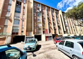 Foto 1 - Quadrilocale Passaggio De Felice Giuffrida
 
9, Palermo - foto 1