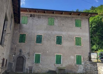 Foto 3 - Rustico Via delle castagne
 
2, Ventasso - foto 3