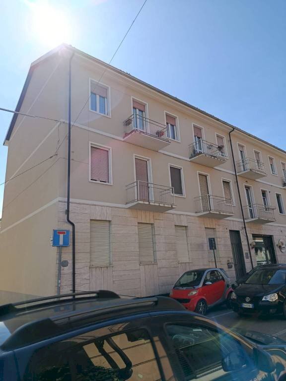 Facciata - Bilocale corso Alessandro Volta, 79, Asti - foto 1