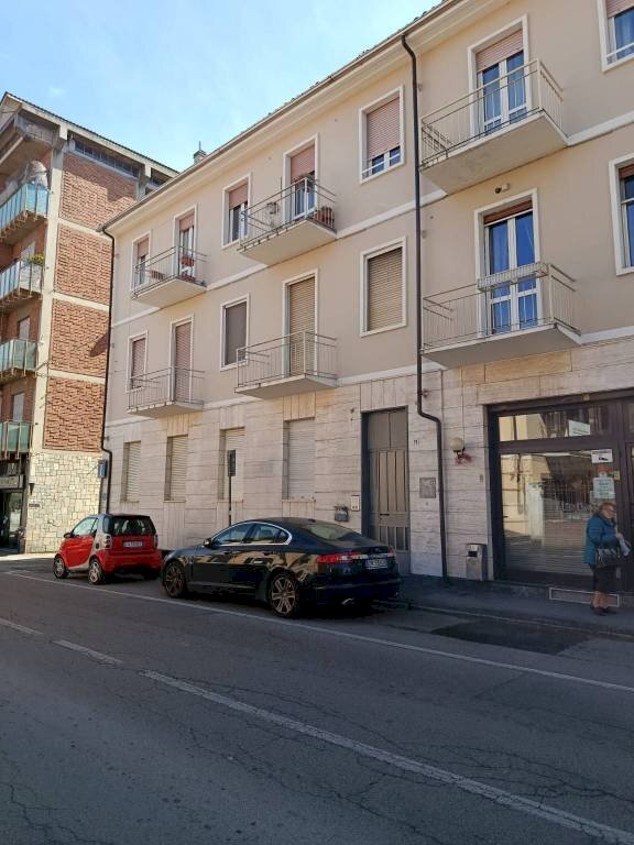 Facciata - Bilocale corso Alessandro Volta, 79, Asti - foto 2
