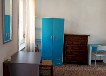 Camera da letto - Bilocale corso Alessandro Volta, 79, Asti - foto 4