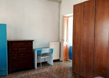 Camera da letto - Bilocale corso Alessandro Volta, 79, Asti - foto 10