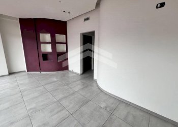 Foto 3 - Locale Commerciale Via XXIV Maggio, Campobasso - foto 3