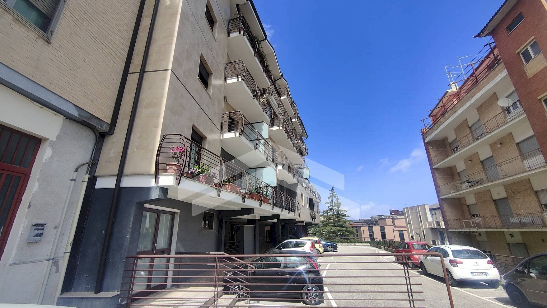 Foto 2 - Box Via Nebbia
 
18, Campobasso - photo 2