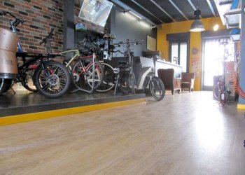 IMG_2861 - Shop corso UMBRIA, Torino (neighborhood San Donato) - photo 1