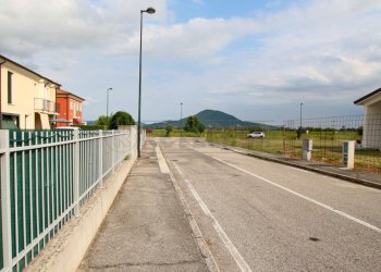 IMG_1952.JPG - Bilocale Agugliaro - foto 23