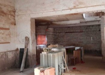 1 (2).jpeg - Magazzino Via Busacca 5, Marcianise - foto 4