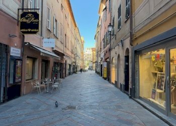 IMG_9336.jpeg - Locale Commerciale Via Antonio Ghilini 58, Loano - foto 9