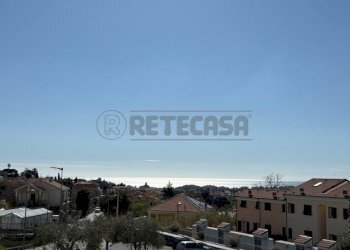 2383129.jpg - Trilocale Via Bulasce 45, Loano - foto 8