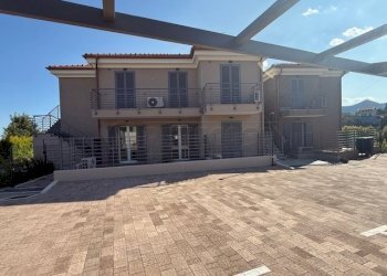 BULASCE ESTERNO (3).jpg - Trilocale Via Bulasce 45, Loano - foto 22