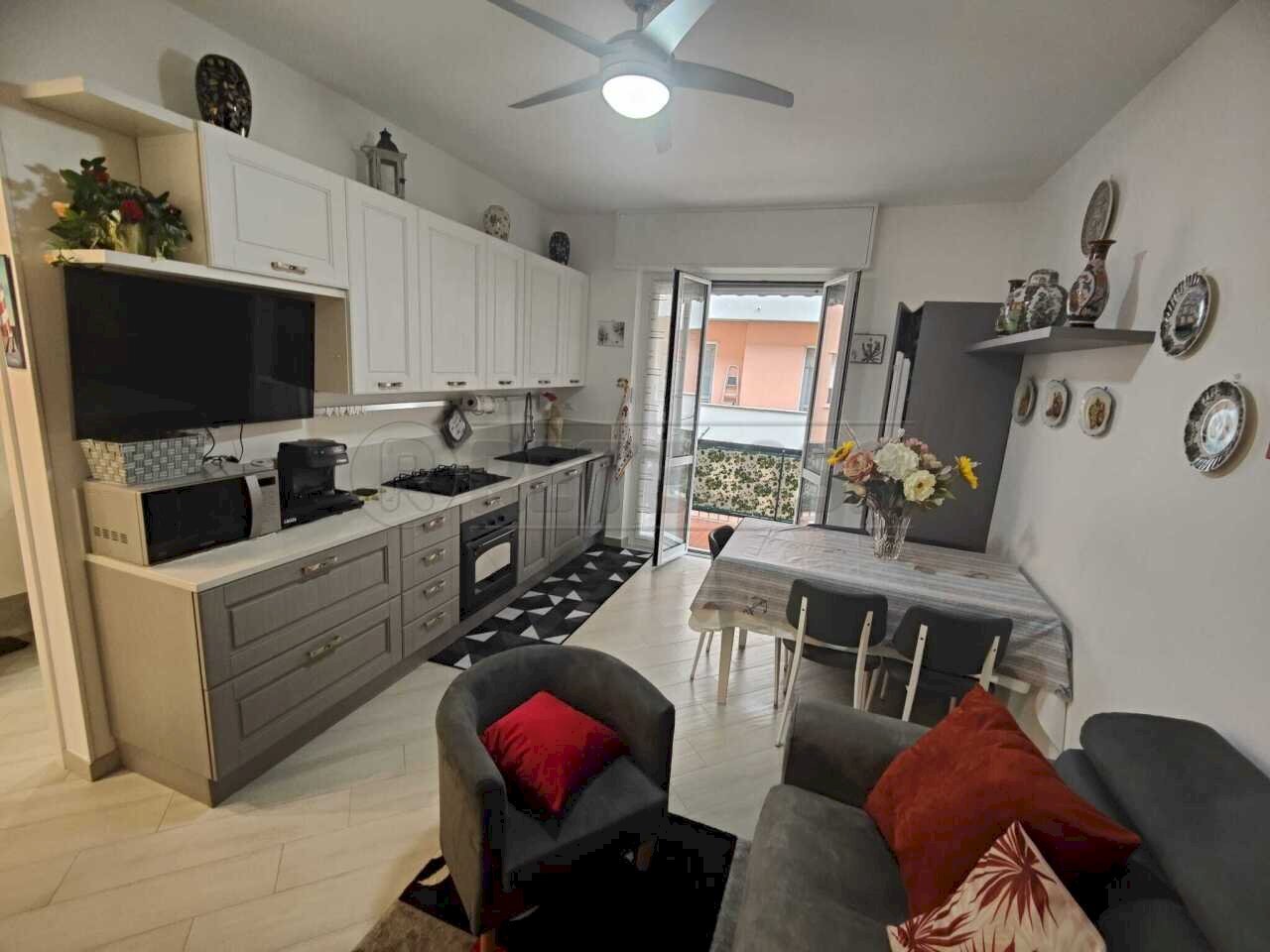 PHOTO-2026-03-10-10-03-57(2).jpg - Quadrilocale Via del Sagittario, Finale Ligure - foto 2