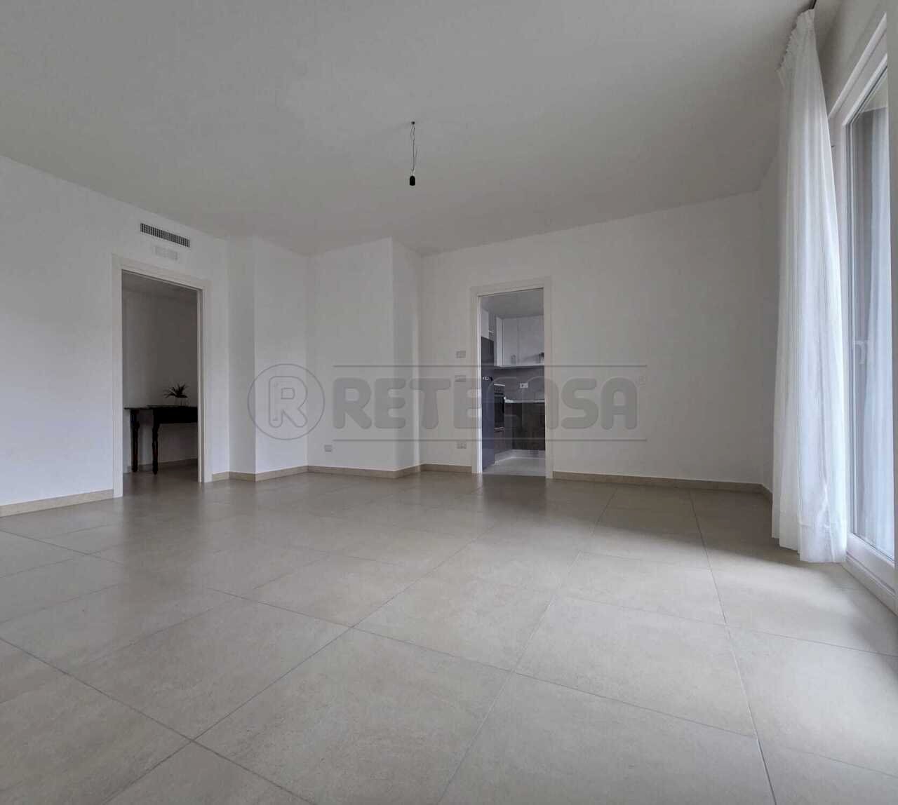 WhatsApp Image 2026-03-19 at 17.32.32 (4).jpeg - Four-room apartment Via Trattati di Roma 2, Molfetta - photo 3