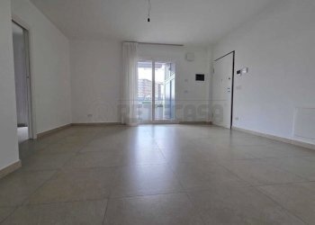 WhatsApp Image 2026-03-19 at 17.32.32 (6).jpeg - Four-room apartment Via Trattati di Roma 2, Molfetta - photo 2