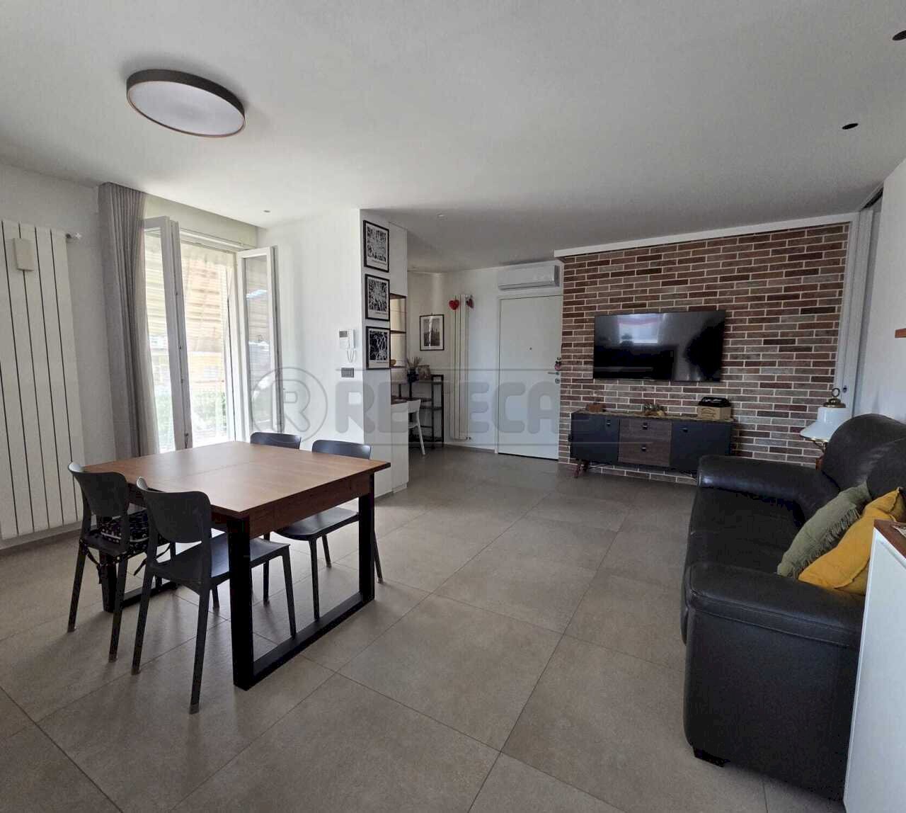 WhatsApp Image 2026-03-19 at 17.42.54 (3).jpeg - Three-room apartment Via Don Francesco Samarelli 3, Molfetta - photo 1