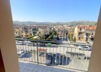 IMG_7613.JPG - Quadrilocale Osimo - foto 15