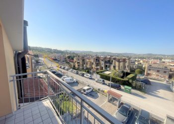 IMG_7614.JPG - Quadrilocale Osimo - foto 16