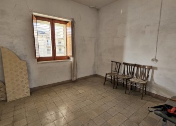 11.jpg - Quadrilocale Viale Alessandro Manzoni 15, Modica - foto 10