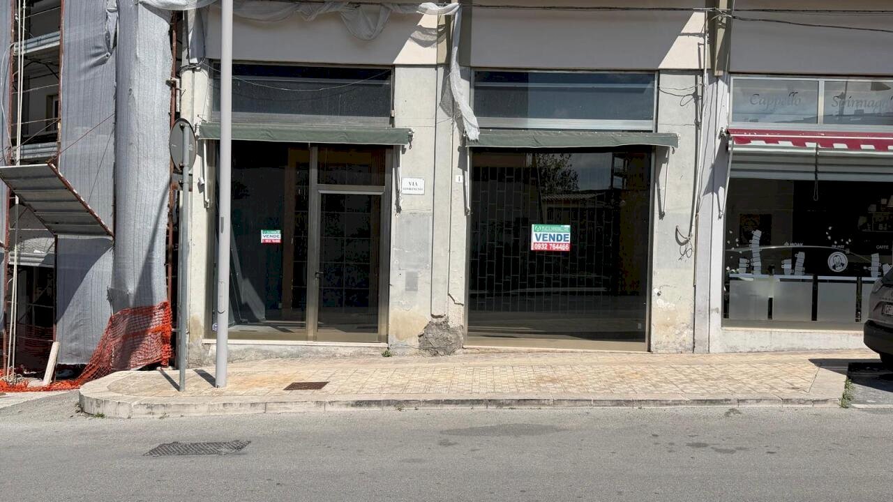 WhatsApp Image 2026-03-25 at 10.59.44.jpeg - Locale Commerciale Via Risorgimento 1, Modica - foto 3
