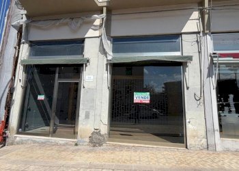 WhatsApp Image 2026-03-25 at 10.58.13.jpeg - Locale Commerciale Via Risorgimento 1, Modica - foto 1