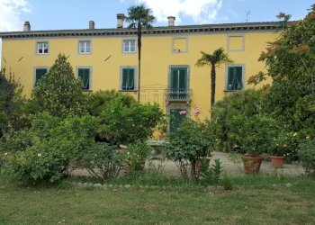 vendesi villa storic con parco piscina annessi Luc - Villa Lucca - foto 1
