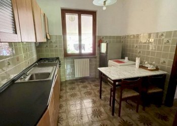 WhatsApp Image 2026-03-28 at 12.33.05(4).jpeg - Casa semi indipendente Ameglia - foto 10
