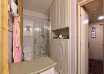 Bagno in camera - Appartamento Via Alcide de Gasperi 43, Pontedera - foto 9