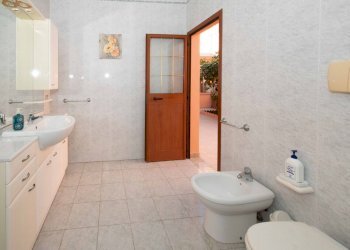 bagno (1).jpg - Casa indipendente Quartucciu - foto 21