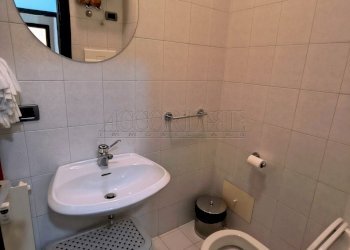 IMG_20260210_103818259_HDR.jpg - Office Via Altinate 55, Padova - photo 10