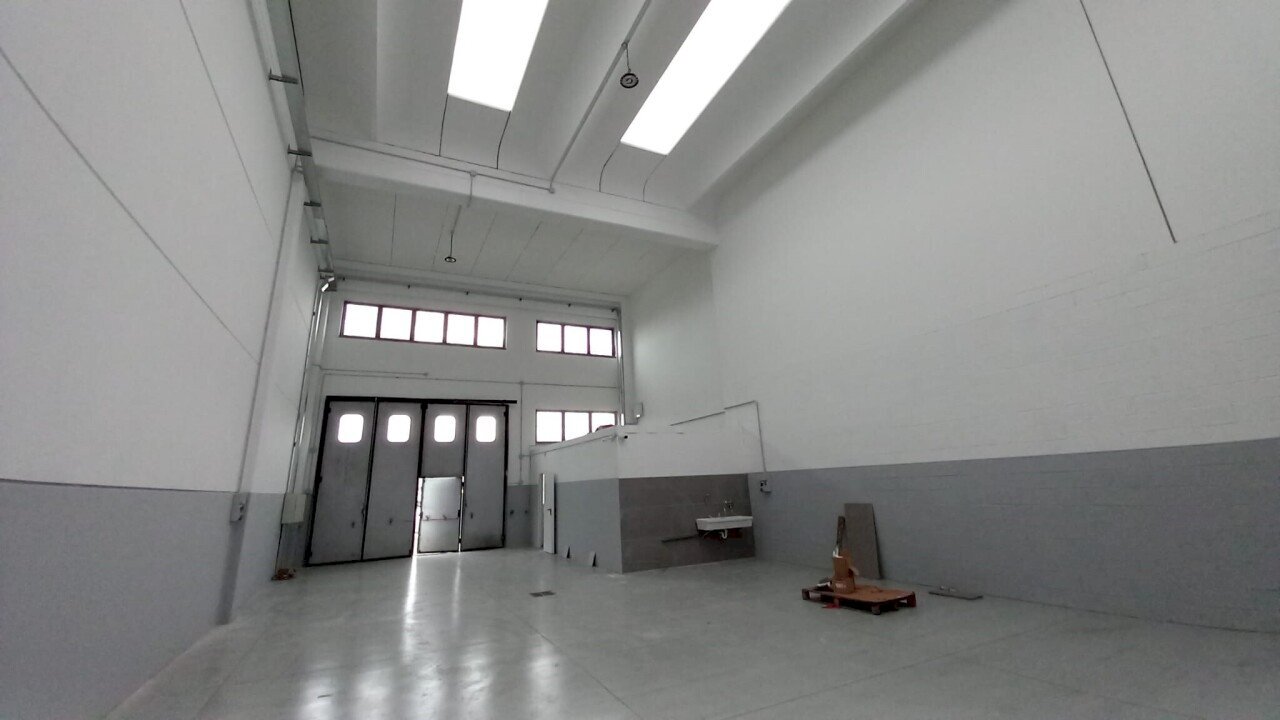 2.jpg - Commercial Premises Via Palmiro Togliatti 15, Rimini - photo 3