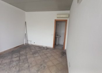 4.jpg - Commercial Premises Via Palmiro Togliatti 15, Rimini - photo 6