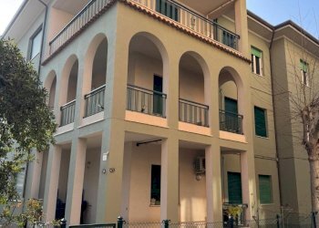 WhatsApp Image 2026-03-16 at 10.25.17 (3).jpeg - Quadrilocale Viale Carlo Goldoni 1, Rimini - foto 28