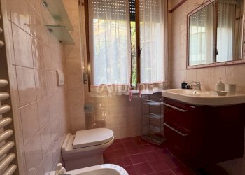 LE2060_APP-TO_VISTA_MARE_CON_GIARDINO_POSTO_AUTO ( - Appartamento Lerici - foto 24