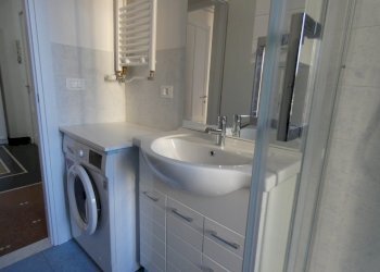 bagno.JPG - Appartamento Via Giuseppe Michele Canale, Genova (zona San Martino) - foto 23