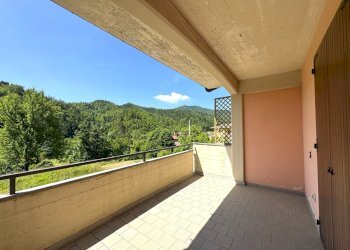 terrazza - Villa Via dell'Appennino, Vernio - foto 3