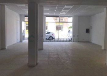 27dfb672-ccd2-4eeb-8e6e-ebac05e1c169.jpg - Commercial Premises Via Francesco Petrelli 6, Bari - photo 9