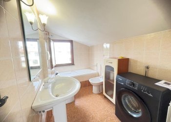 7.jpg - Mansarda Via delle Ginestre 47, Guidonia Montecelio - foto 9