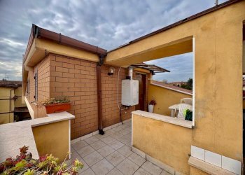 9.jpg - Mansarda Via delle Ginestre 47, Guidonia Montecelio - foto 11