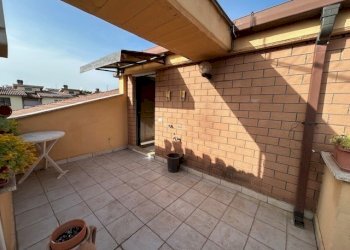 12.jpg - Mansarda Via delle Ginestre 47, Guidonia Montecelio - foto 12