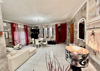 3.jpg - Trilocale Via degli Aromi 2, Guidonia Montecelio - foto 3