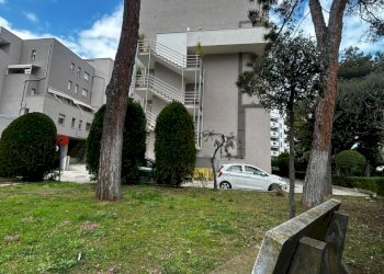 panchina area comune.jpeg - Appartamento Pescara - foto 1