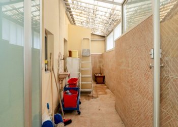 Bottega via P.Nicola 80 (14).jpg - Locale Commerciale Via Principe Nicola 80, Catania - foto 13