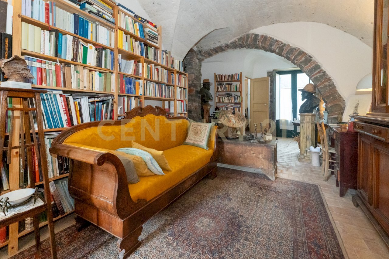 Via Oberdan Linguaglossa (9).jpg - Casa indipendente Via Guglielmo Oberdan 15, Linguaglossa - foto 2