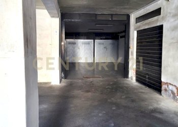 1.jpg - Box Via Genova 35, Aci Castello - photo 1