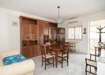 DSC05414.jpg - Two-room apartment Via Diana 8, Fiumefreddo di Sicilia - photo 10